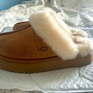 Ugg Disquette Slippers